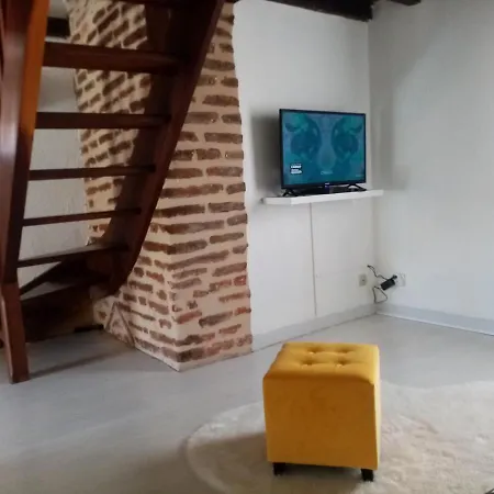 Le Mascoutou Hyper Centre Cahors Апартаменты Каор